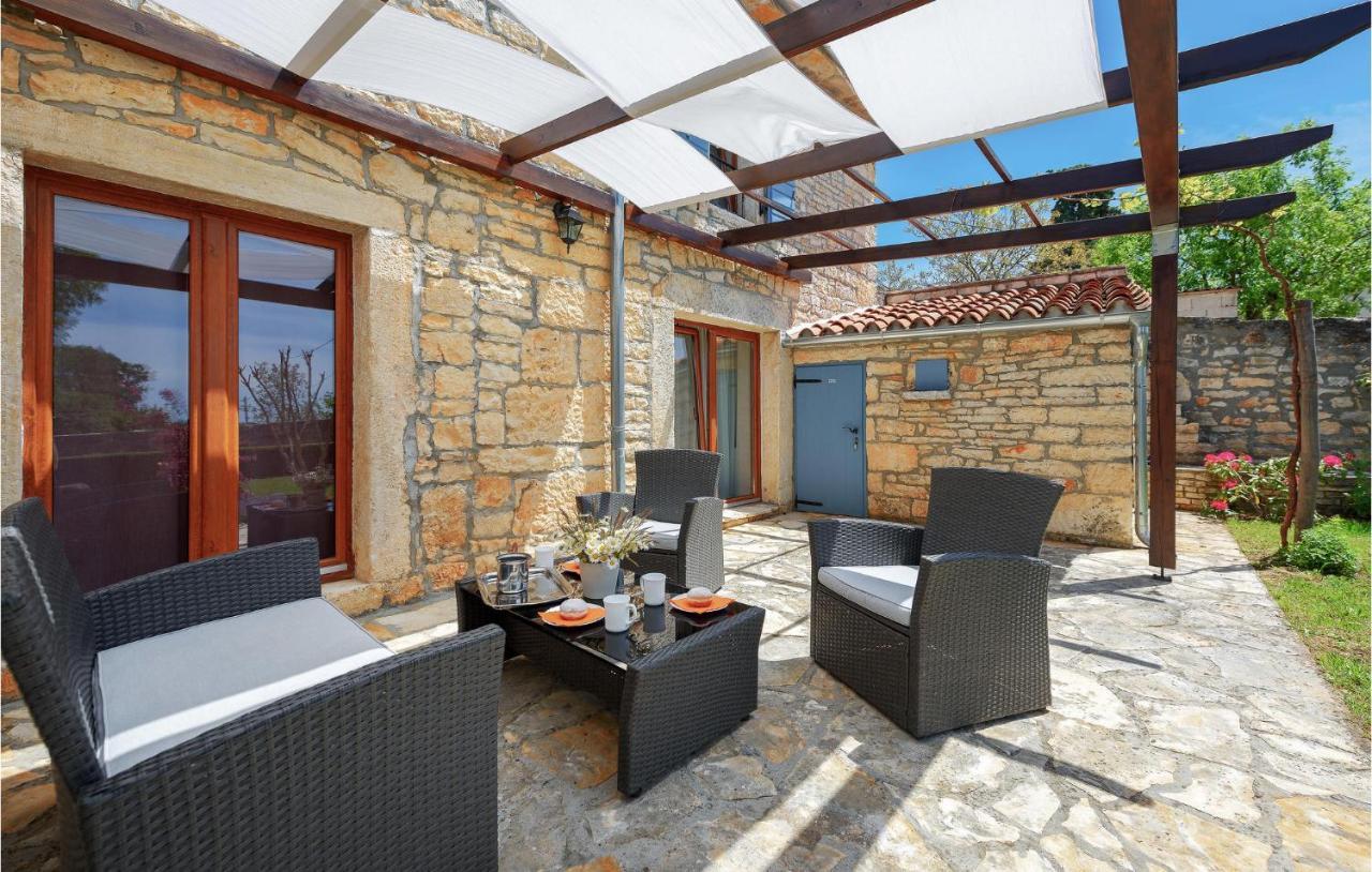 Cozy Home In Pamici With Kitchen Pamići Exterior foto