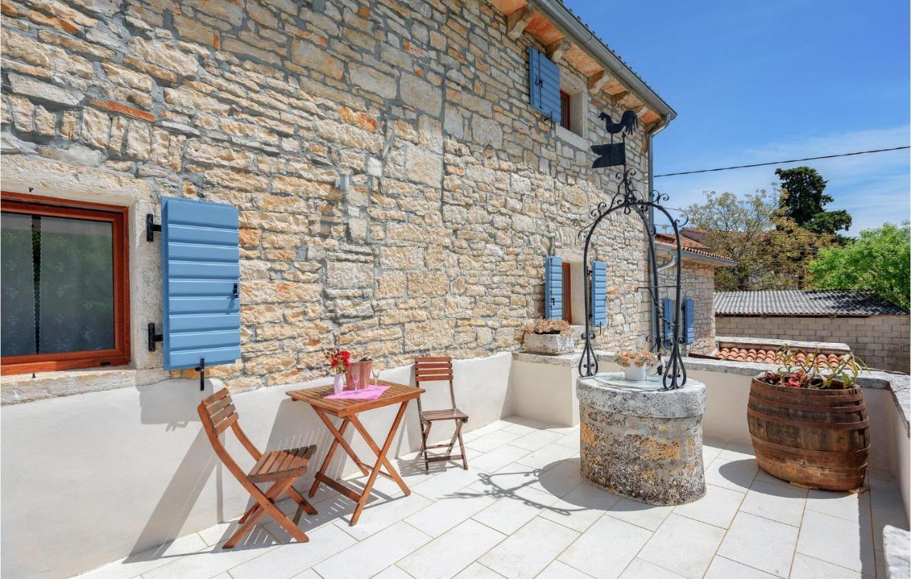 Cozy Home In Pamici With Kitchen Pamići Exterior foto